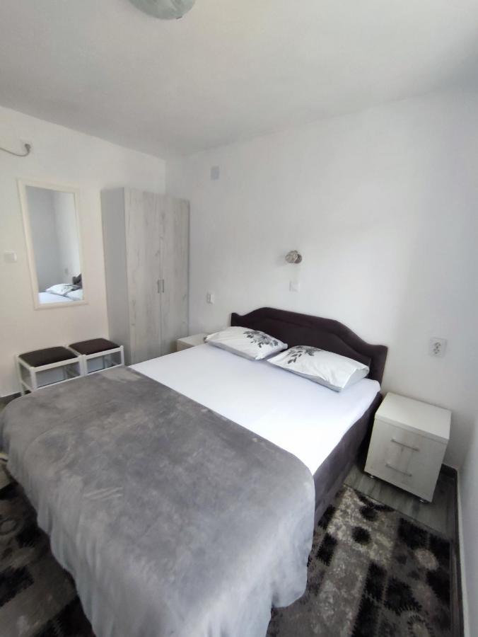 Apartment Rosic Perast Eksteriør bilde